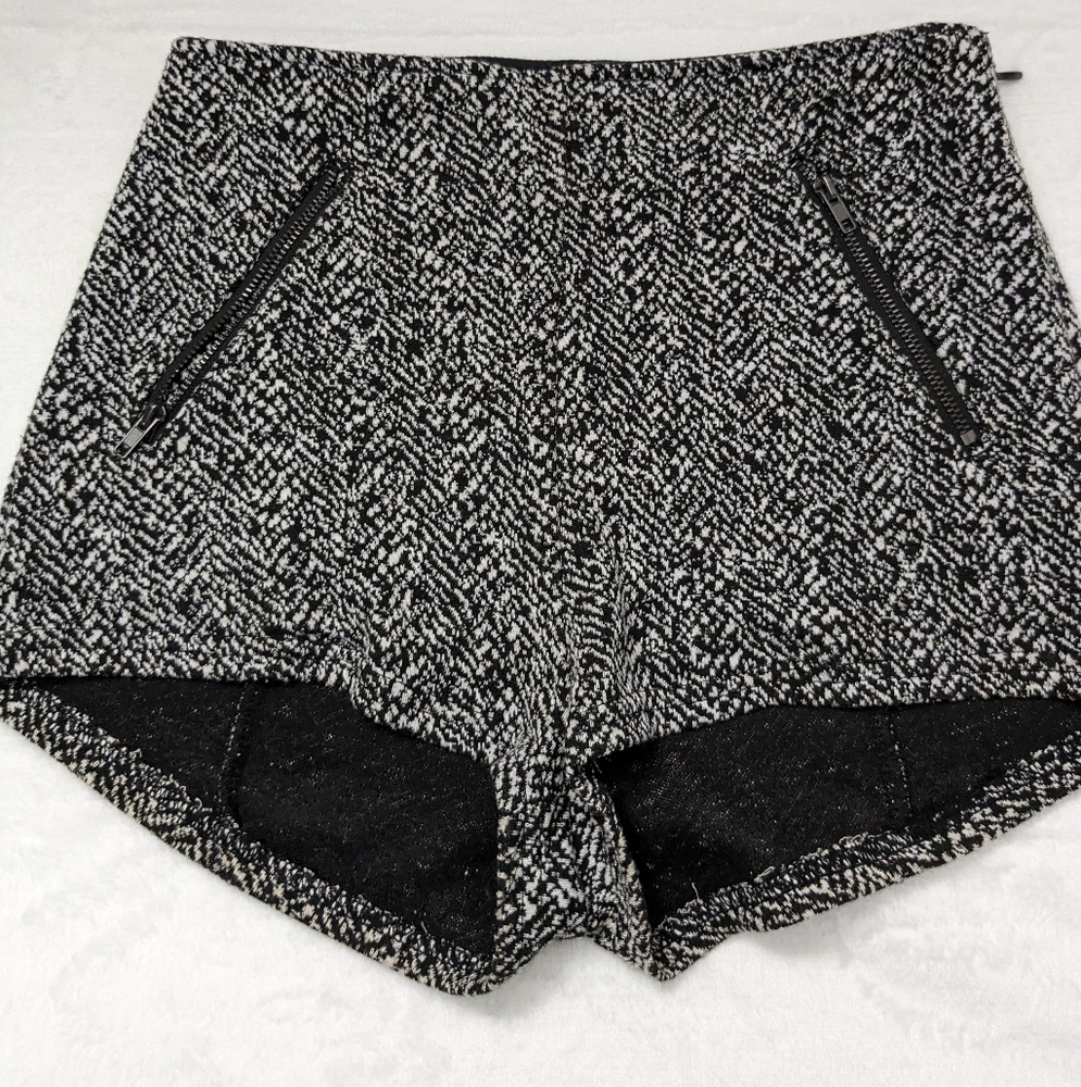 Cooperative High Waist Black and White Shorts Size 0